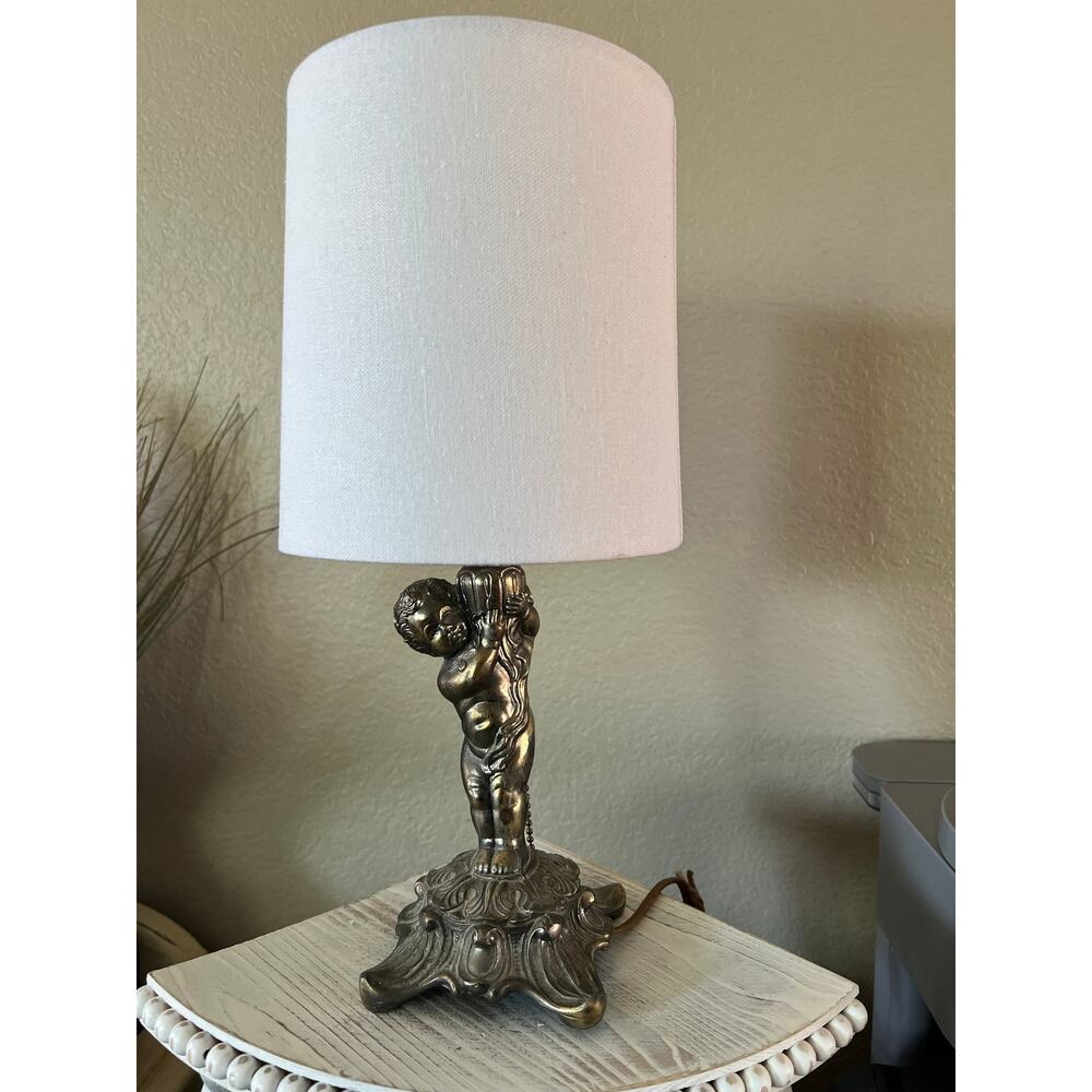 Vintage Antique Brass Cherub Table Lamp w/ Square Base – Working – 13.25” Tall